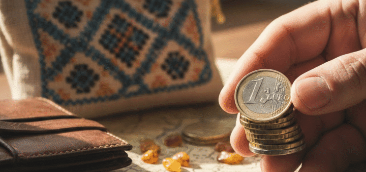 1 euro monetos: nematomos vertybės jūsų kišenėje
